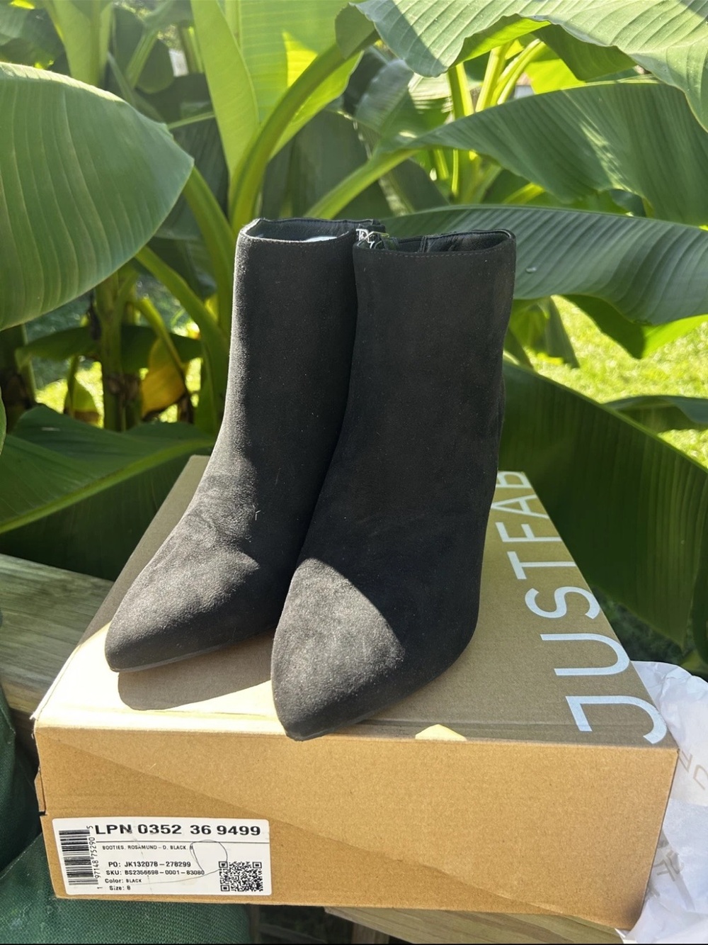 Just Fab Women 8M  Suede 4" Heels Booties Ankle Boots Pointed Shoes